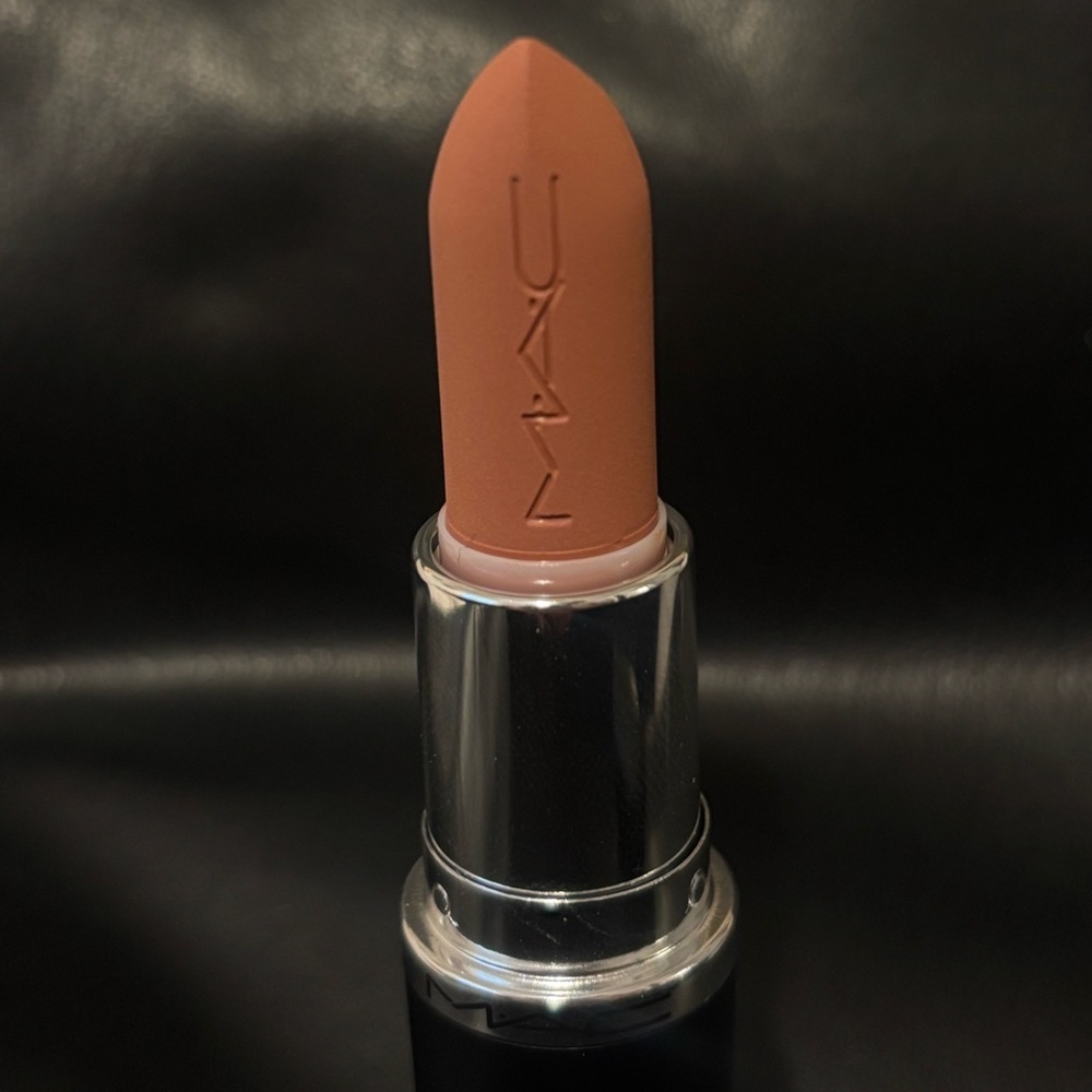 MACximal Silky Matte Lipstick- Yash - Picture 6 of 6